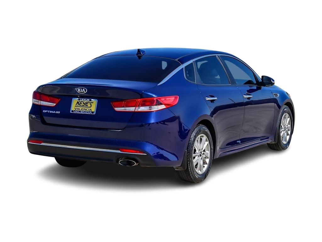 Thumbnail: 2018 Kia Optima - 18