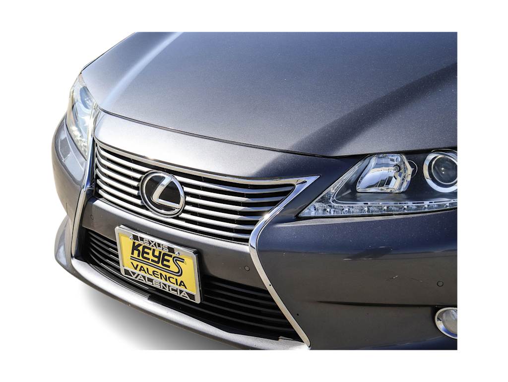 Thumbnail: 2013 Lexus ES - 22