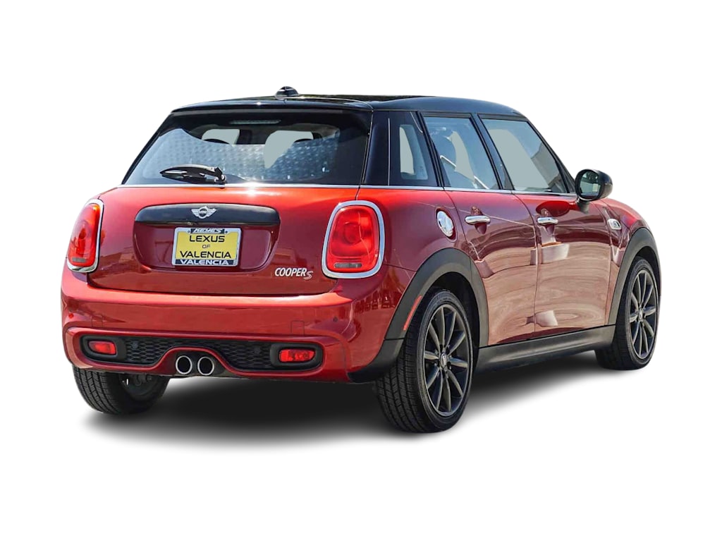 Thumbnail: 2018 MINI Cooper - 18
