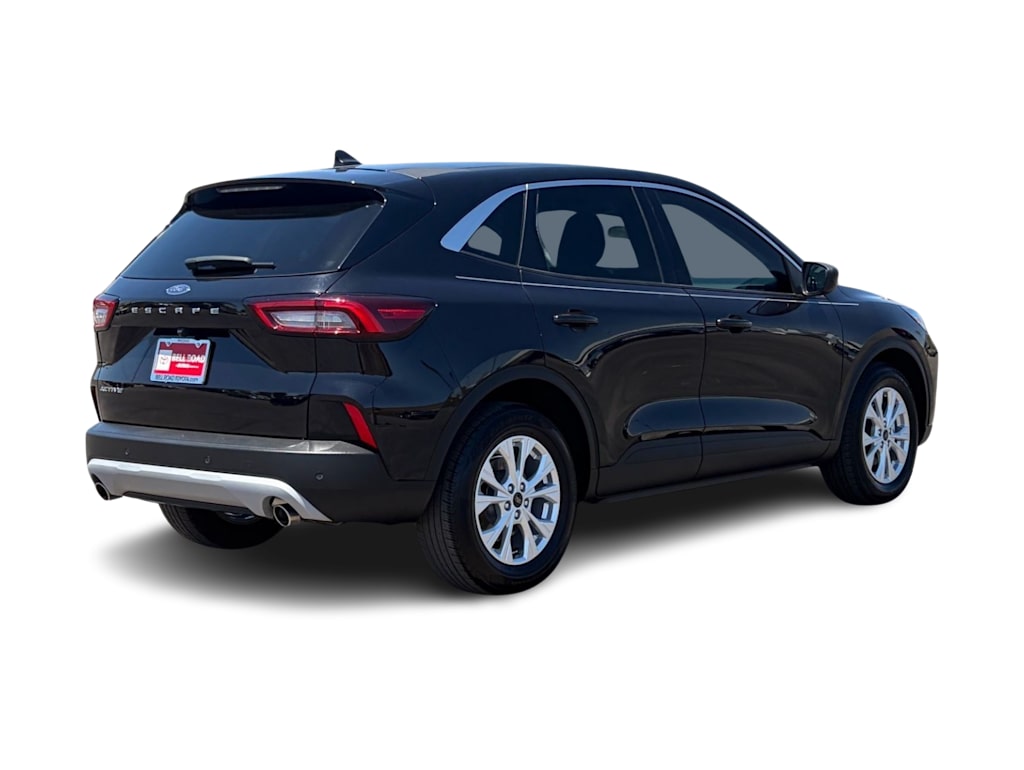 Thumbnail: 2023 Ford Escape - 14