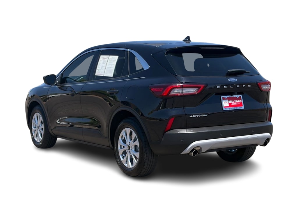 Thumbnail: 2023 Ford Escape - 4