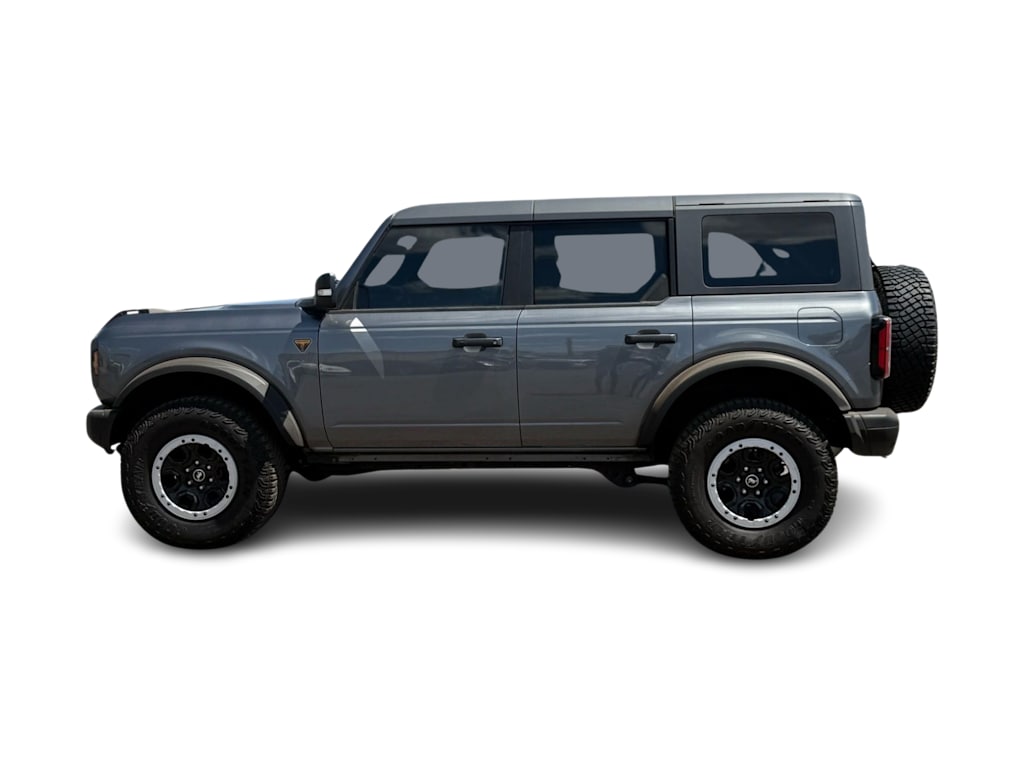 Thumbnail: 2022 Ford Bronco - 3