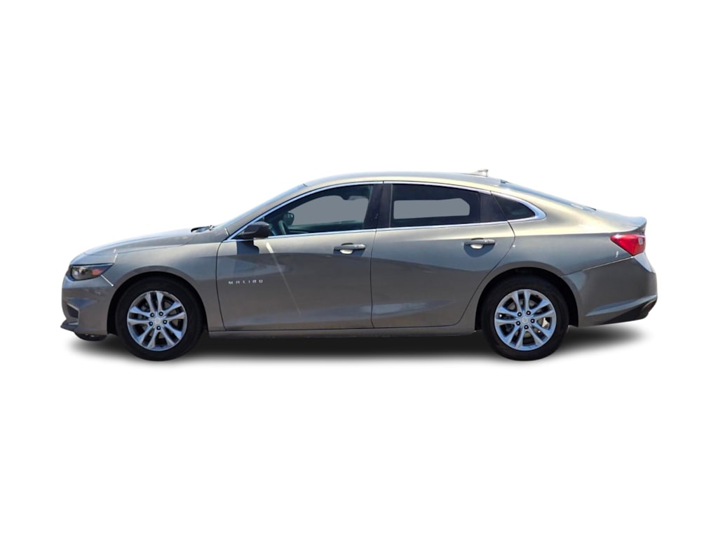 Thumbnail: 2018 Chevrolet Malibu - 3