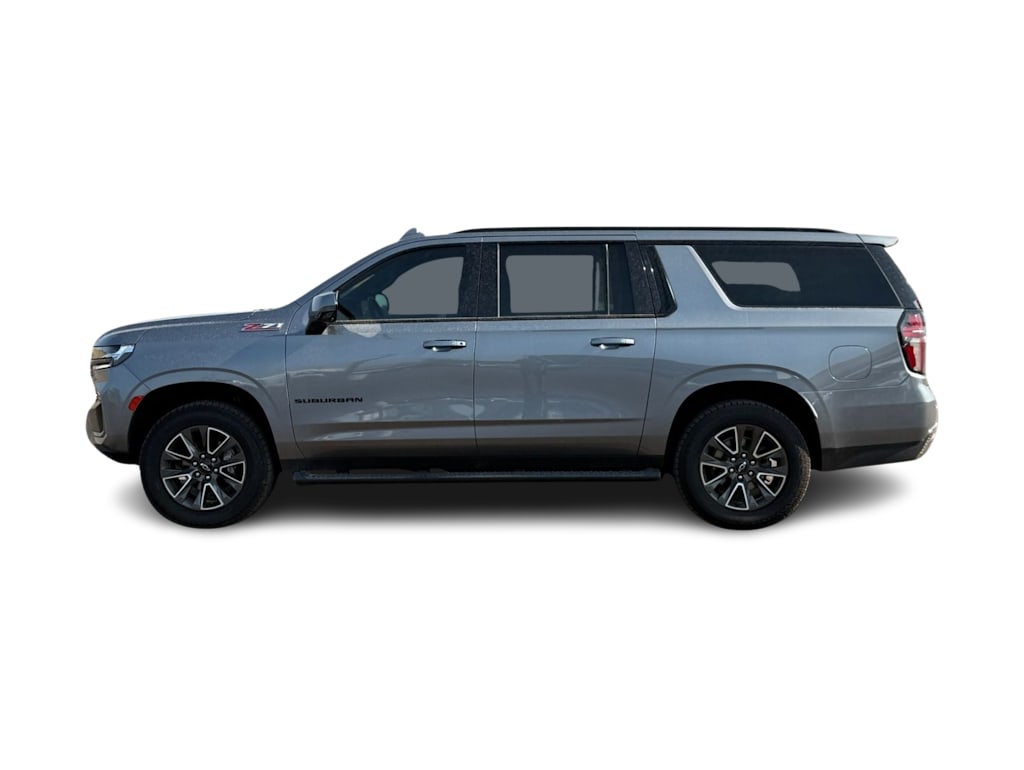 Thumbnail: 2022 Chevrolet Suburban - 3