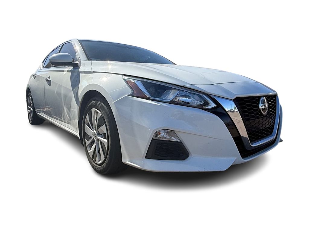 Thumbnail: 2019 Nissan Altima - 11