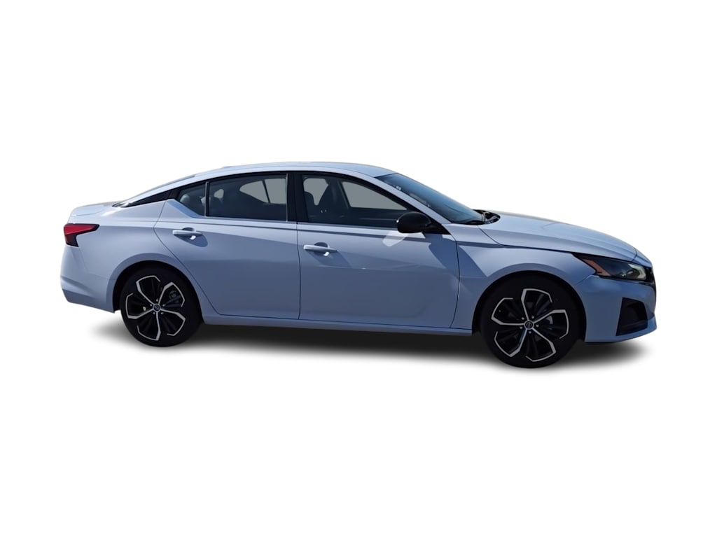 Thumbnail: 2024 Nissan Altima - 17