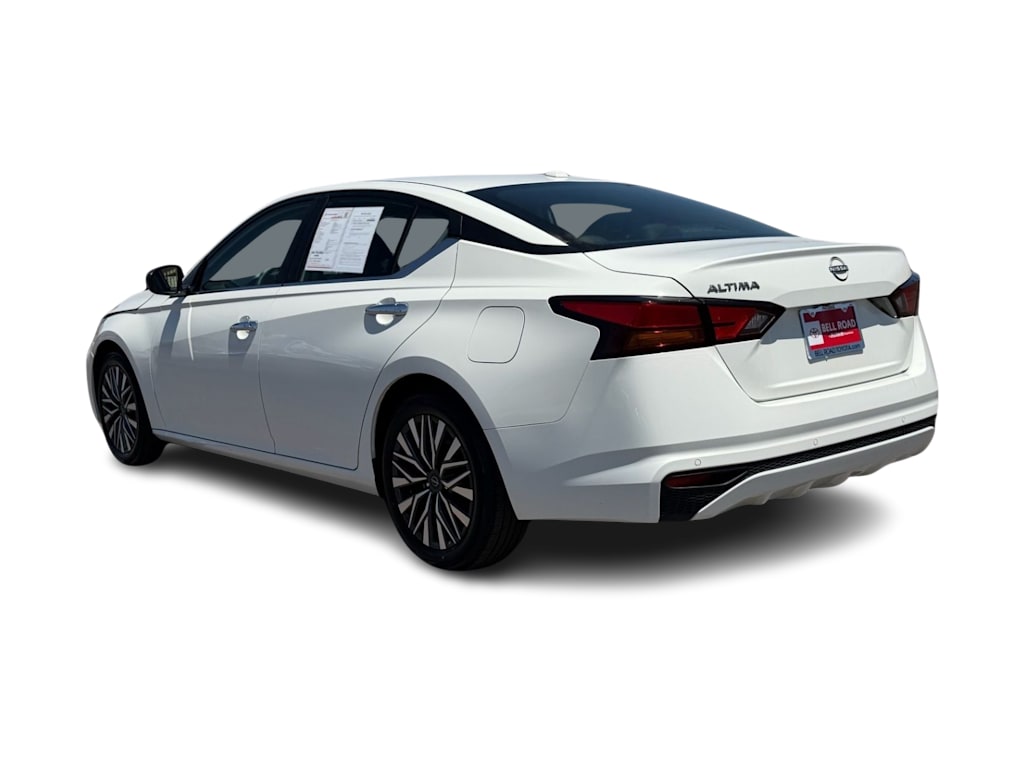 Thumbnail: 2025 Nissan Altima - 4