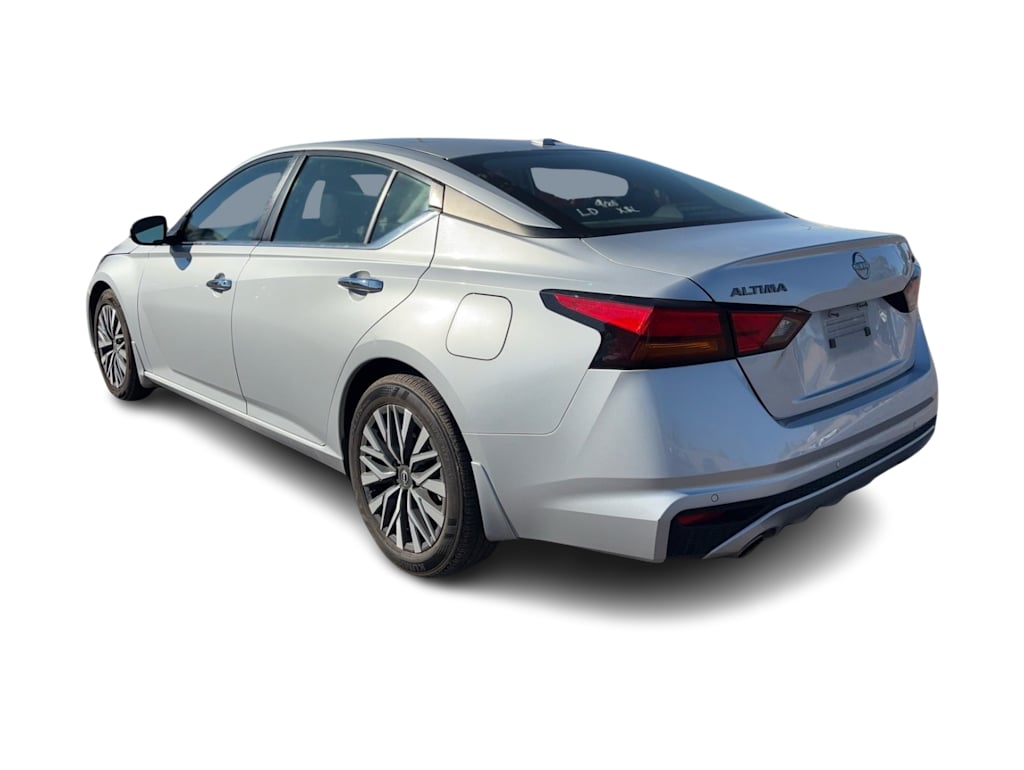 Thumbnail: 2024 Nissan Altima - 3