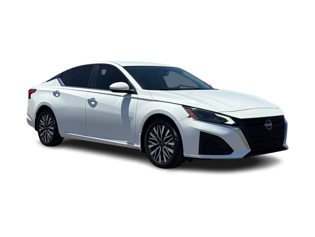 Thumbnail: 2023 Nissan Altima - 20