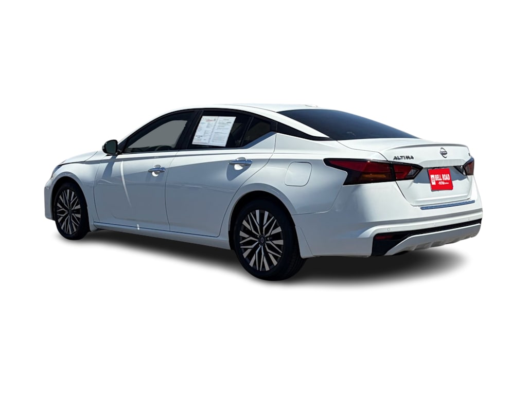 Thumbnail: 2023 Nissan Altima - 4