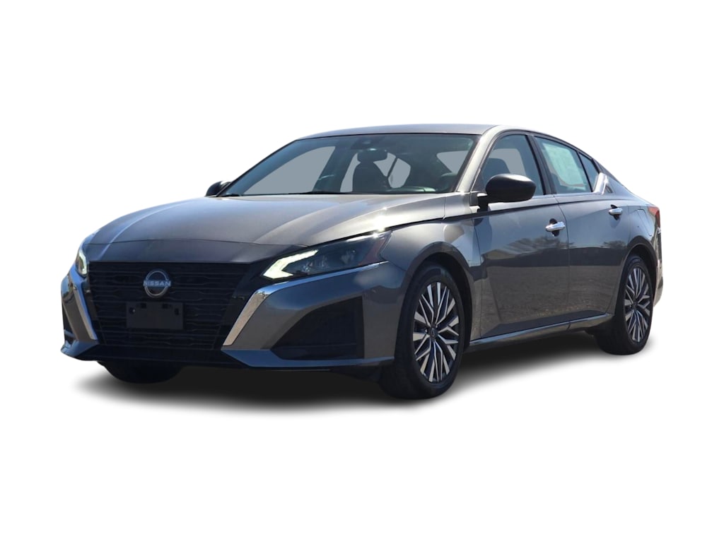 Thumbnail: 2025 Nissan Altima - 18