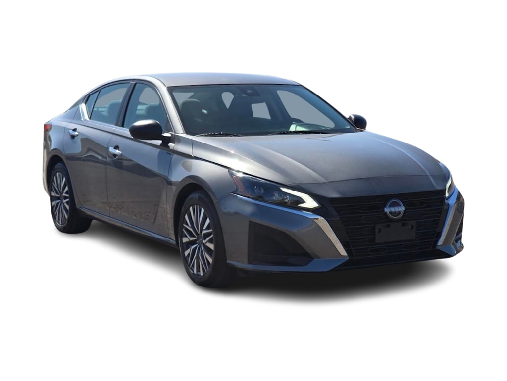 Thumbnail: 2025 Nissan Altima - 21