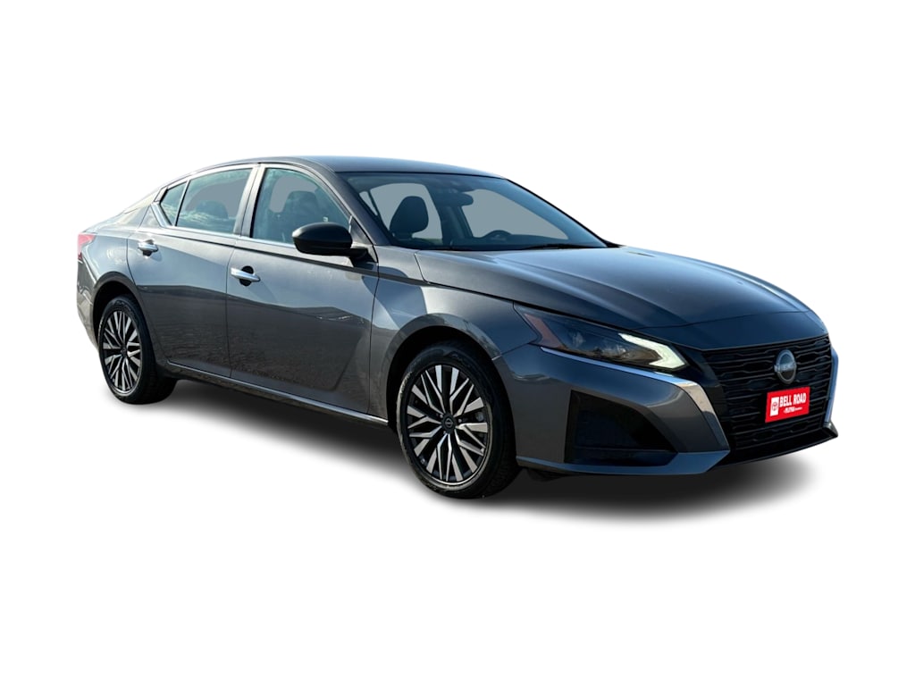 Thumbnail: 2025 Nissan Altima - 15