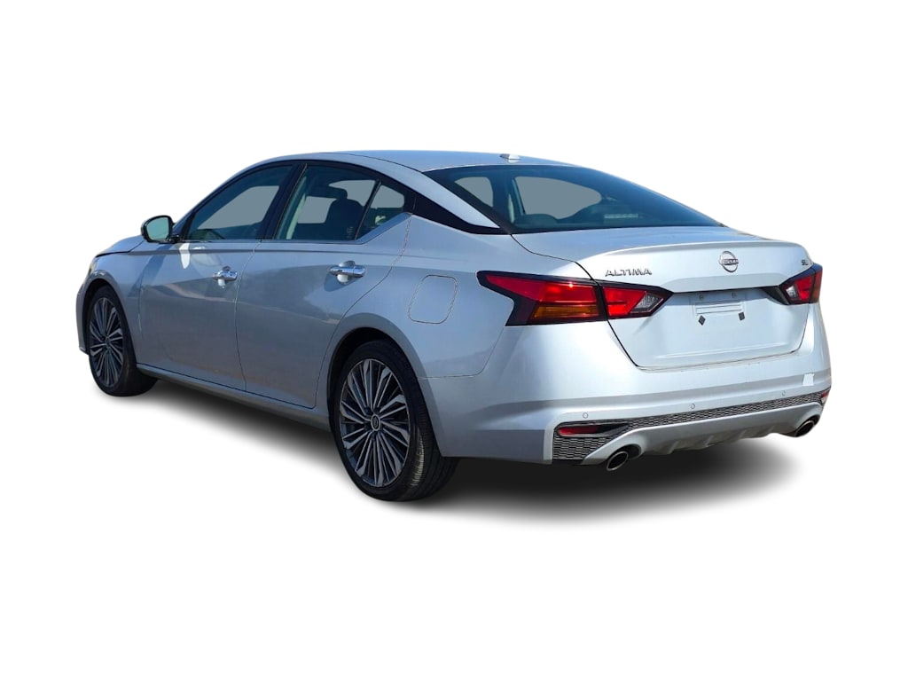 Thumbnail: 2023 Nissan Altima - 4