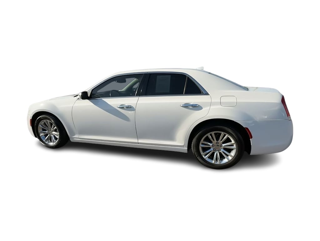 Thumbnail: 2016 Chrysler 300 - 3