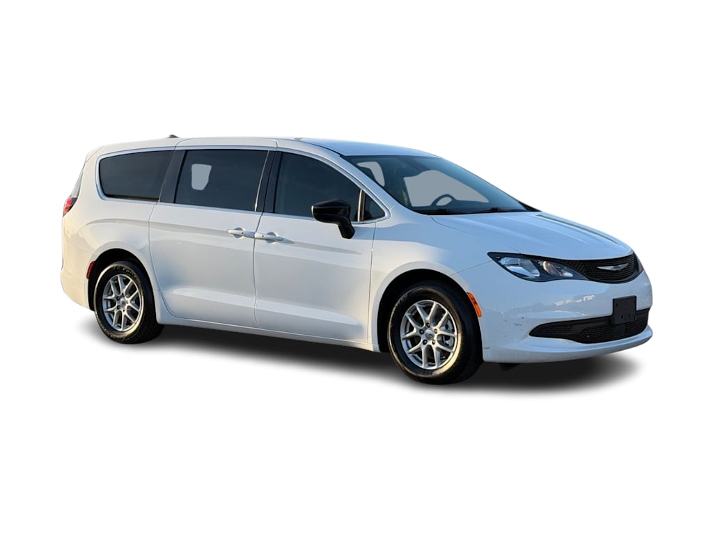Thumbnail: 2024 Chrysler Voyager - 19