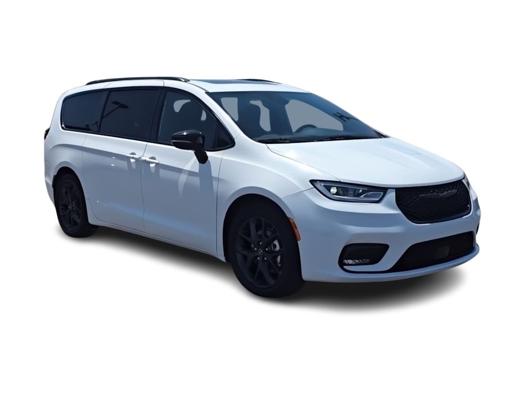 Thumbnail: 2025 Chrysler Pacifica - 17