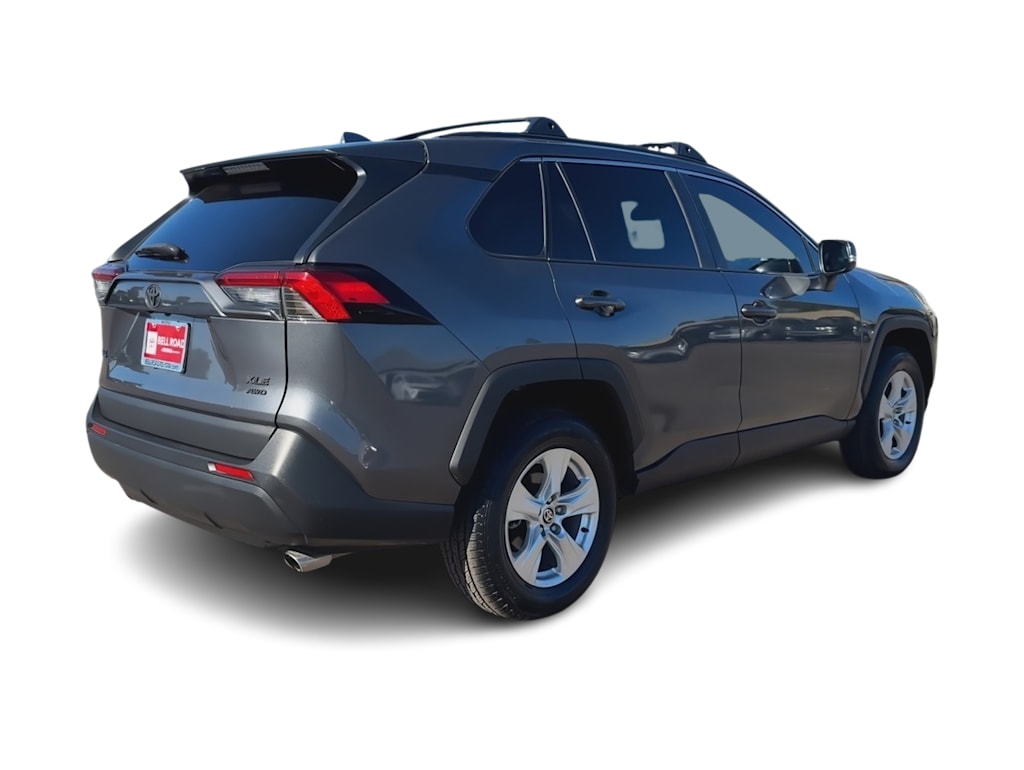 Thumbnail: 2021 Toyota RAV4 - 20