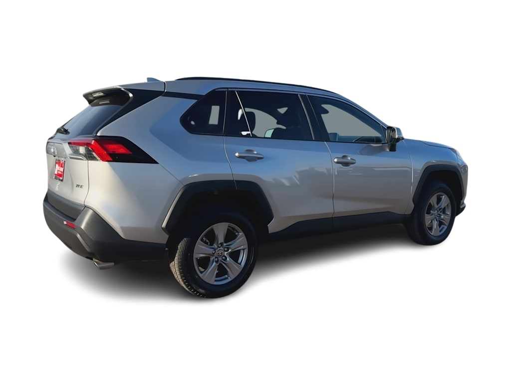 Thumbnail: 2024 Toyota RAV4 - 21