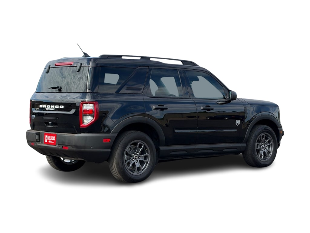 Thumbnail: 2022 Ford Bronco Sport - 13