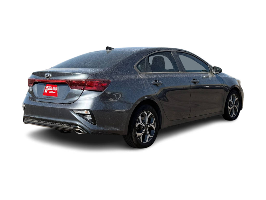 Thumbnail: 2021 Kia Forte - 15