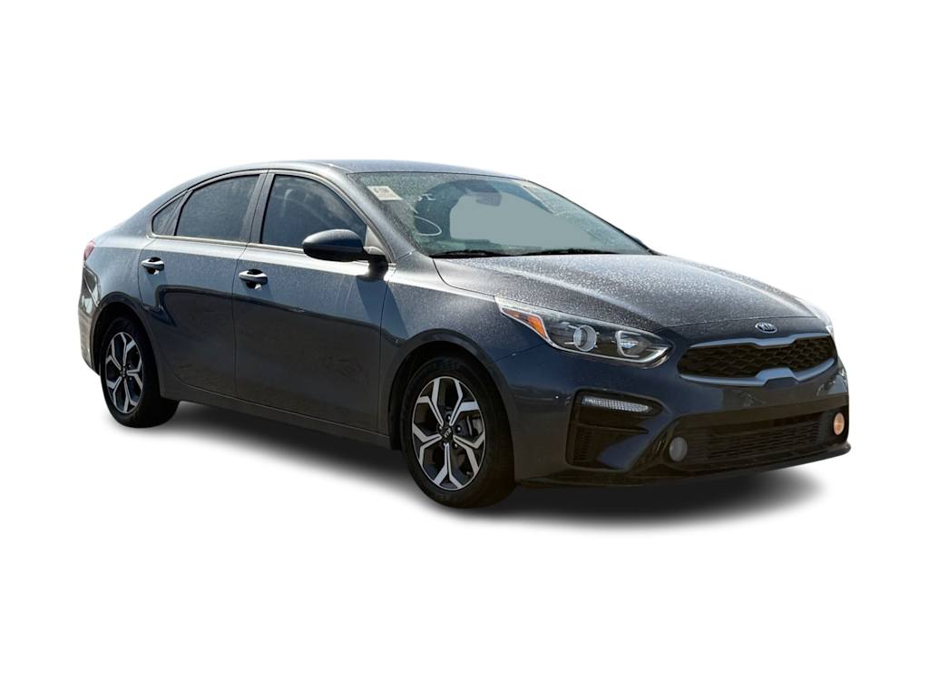 Thumbnail: 2021 Kia Forte - 16