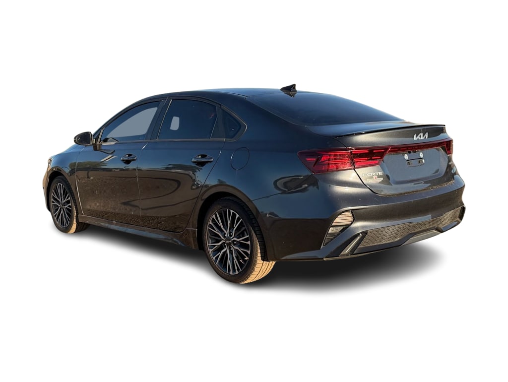 Thumbnail: 2022 Kia Forte - 3