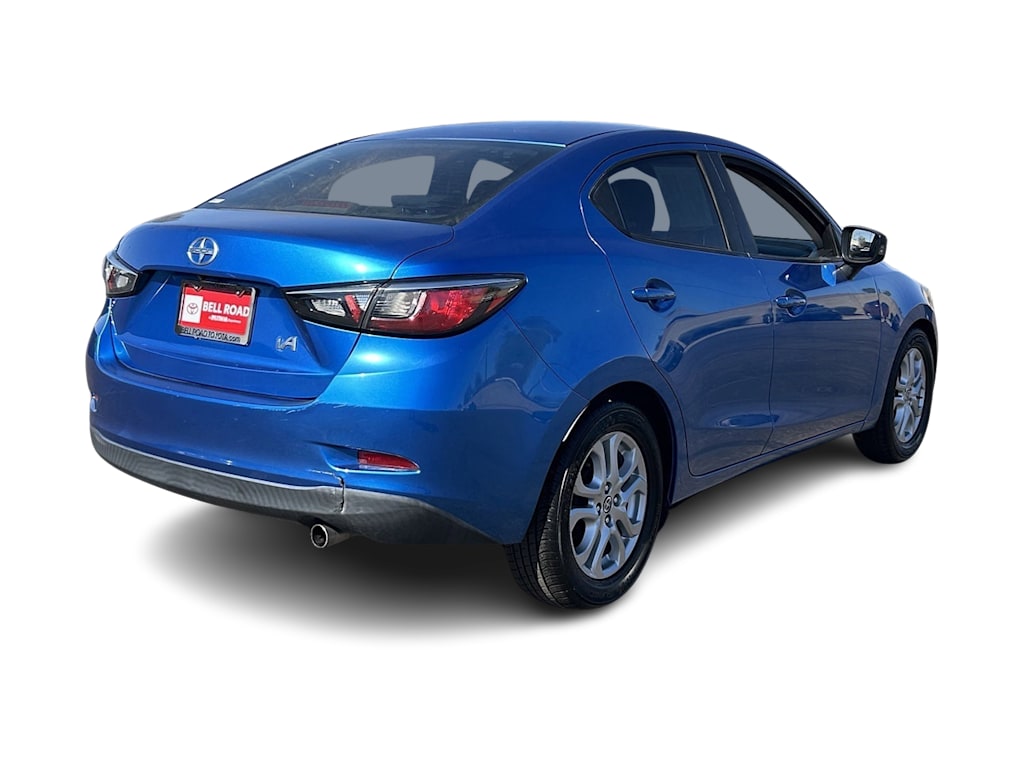 2016 Scion iA  18