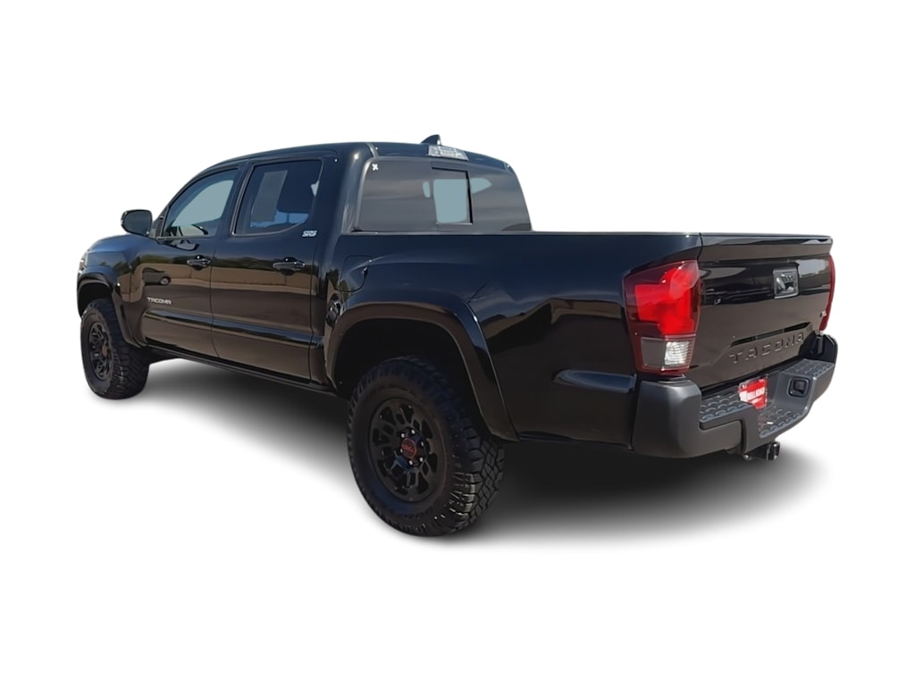 Thumbnail: 2022 Toyota Tacoma - 4