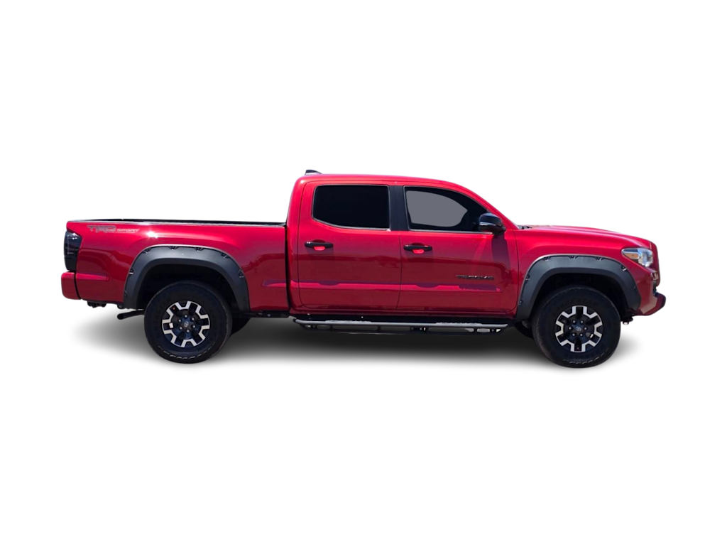 Thumbnail: 2020 Toyota Tacoma - 17