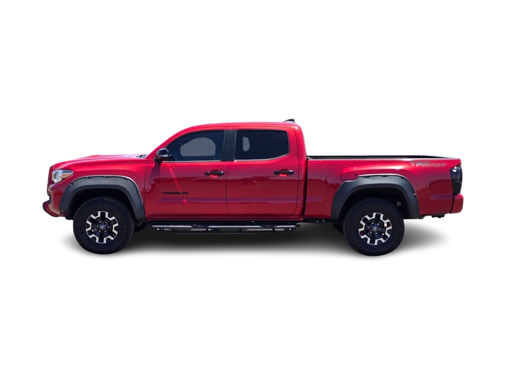 Thumbnail: 2020 Toyota Tacoma - 3