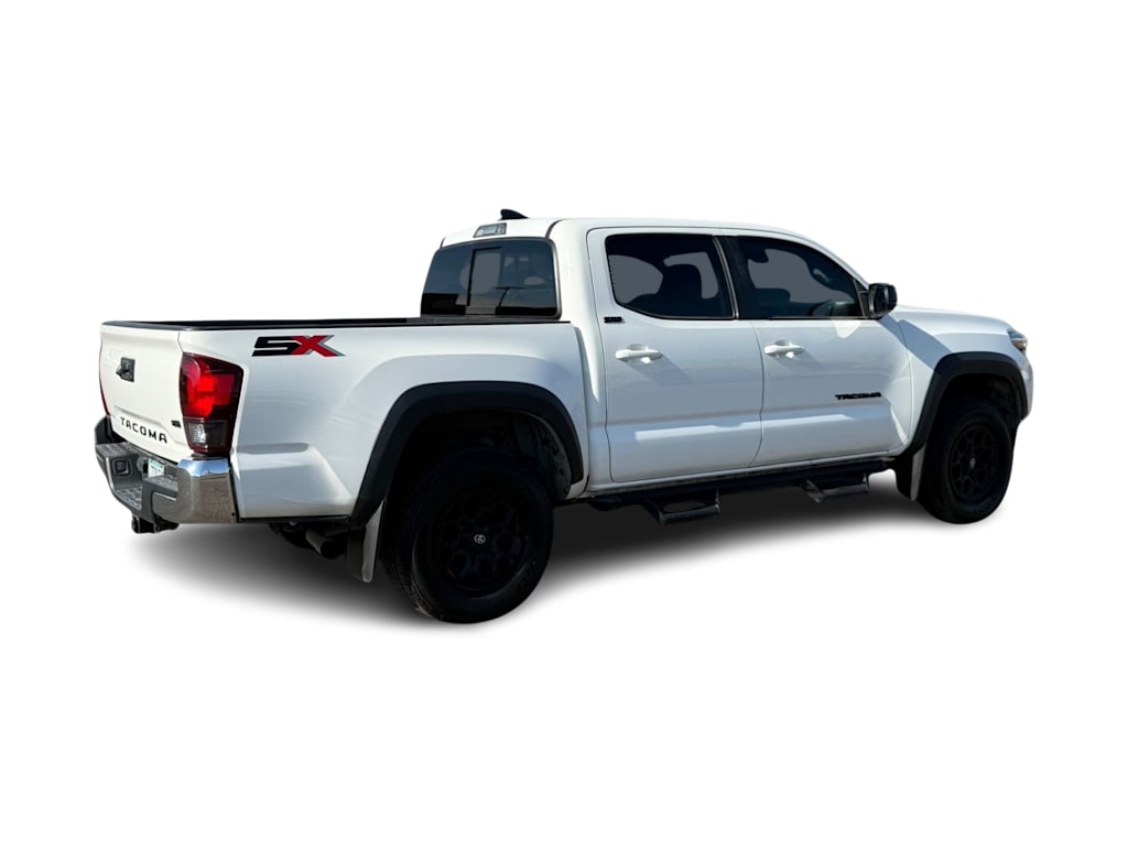 Thumbnail: 2023 Toyota Tacoma - 15