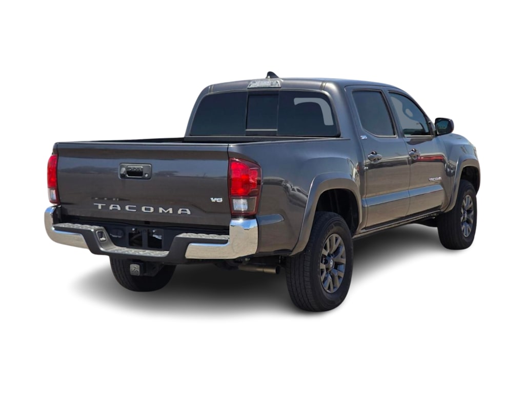 Thumbnail: 2023 Toyota Tacoma - 16