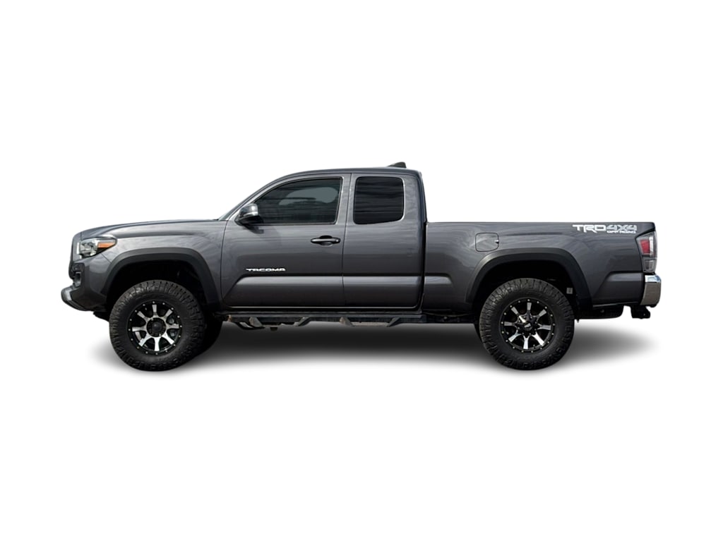 Thumbnail: 2023 Toyota Tacoma - 13