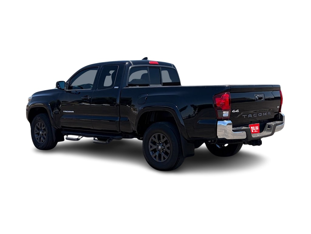 Thumbnail: 2021 Toyota Tacoma - 4