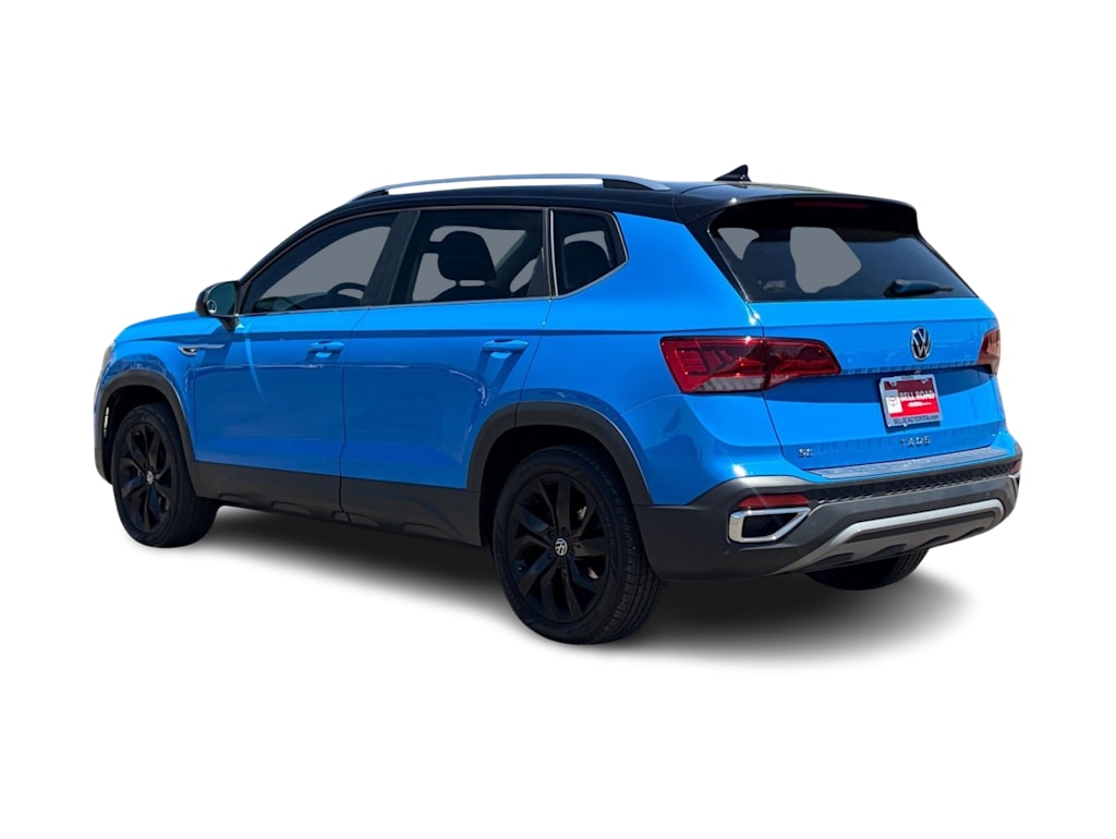 Thumbnail: 2023 Volkswagen Taos - 3