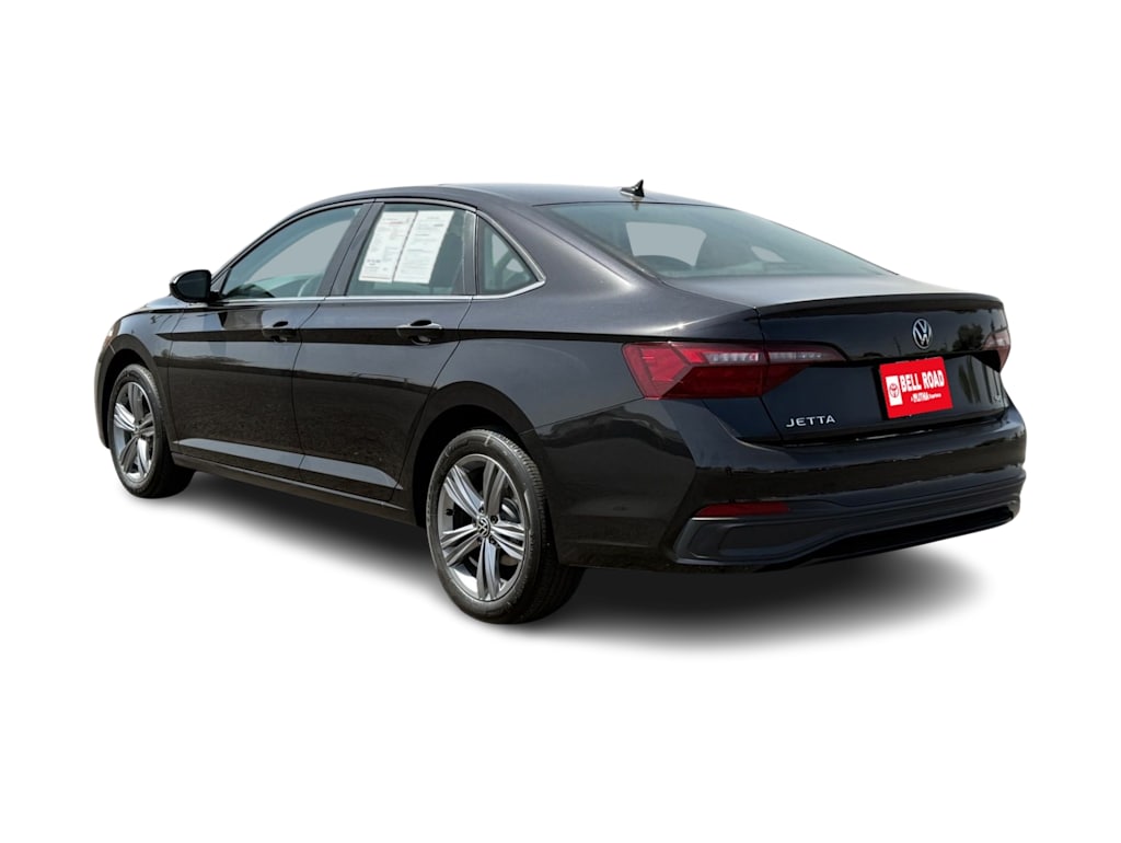 Thumbnail: 2024 Volkswagen Jetta - 4