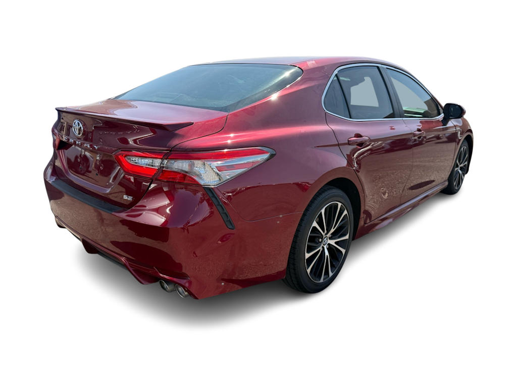 2018 Toyota Camry SE 8