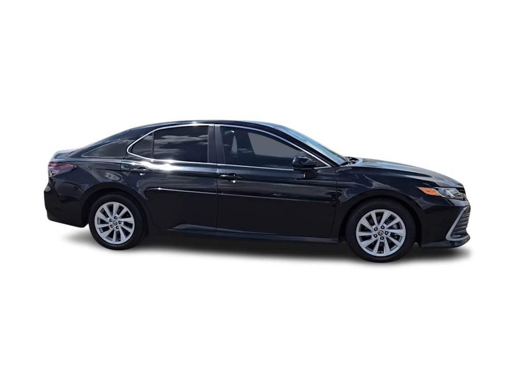 Thumbnail: 2022 Toyota Camry - 22