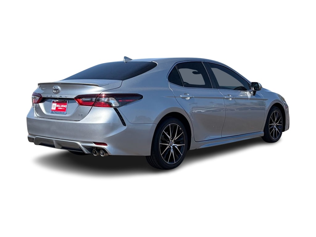 Thumbnail: 2023 Toyota Camry - 18