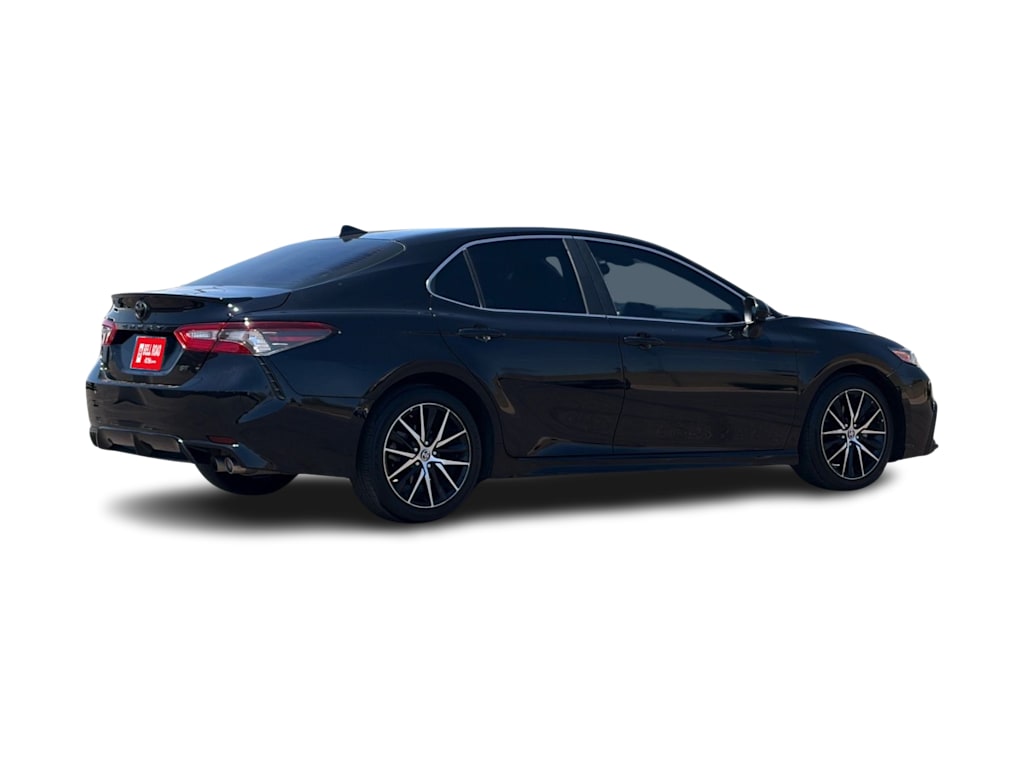 Thumbnail: 2021 Toyota Camry - 10