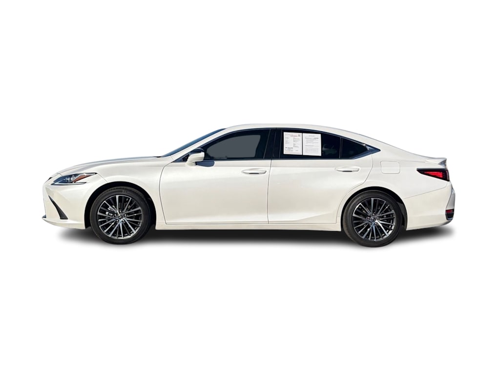 Thumbnail: 2025 Lexus ES - 3