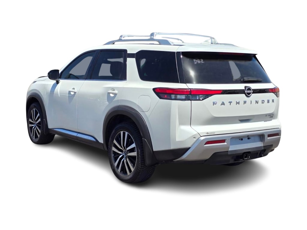 Thumbnail: 2023 Nissan Pathfinder - 4