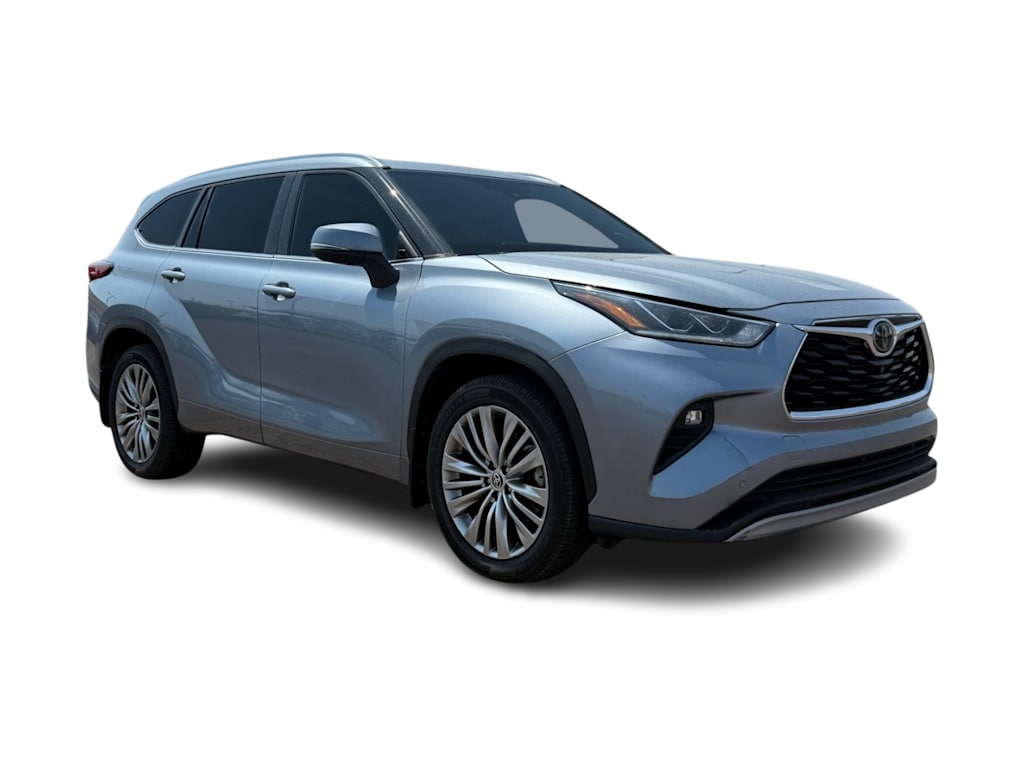Thumbnail: 2021 Toyota Highlander - 17