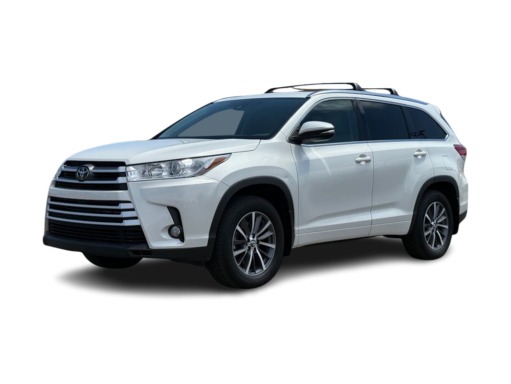 Thumbnail: 2017 Toyota Highlander - 14
