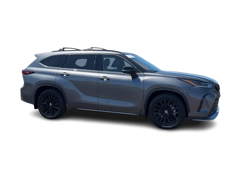 Thumbnail: 2024 Toyota Highlander - 21