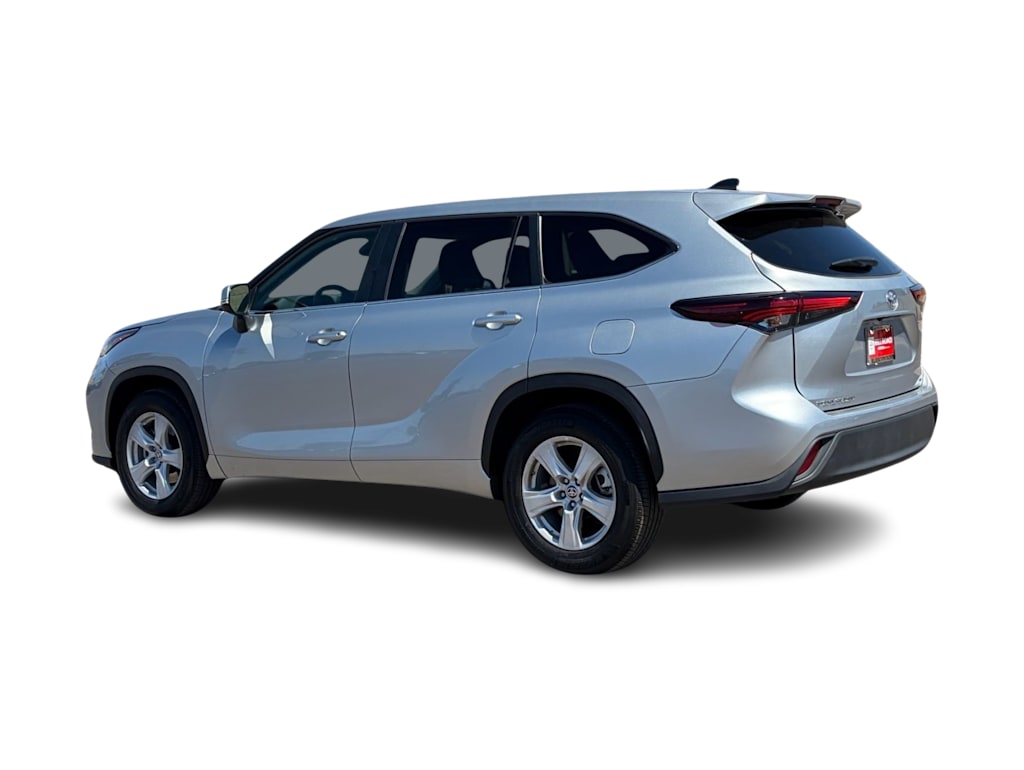 Thumbnail: 2025 Toyota Highlander - 3
