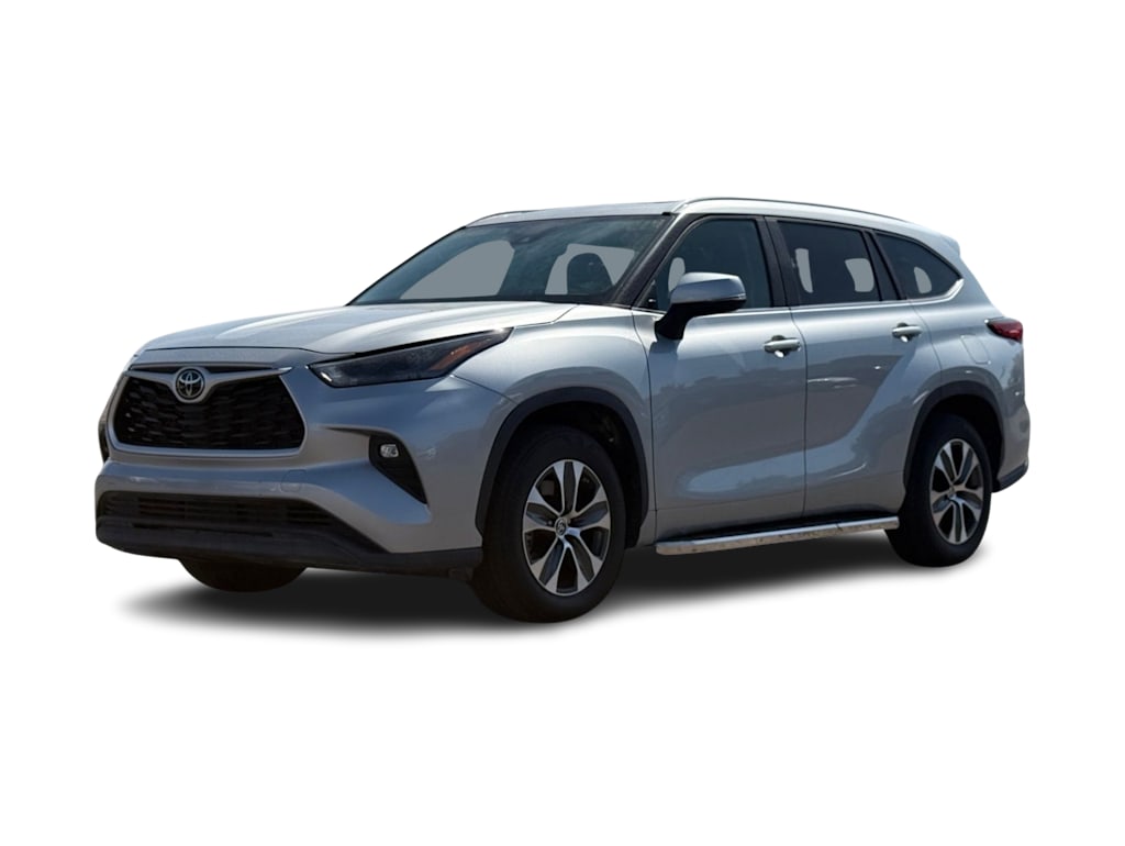 Thumbnail: 2023 Toyota Highlander - 14