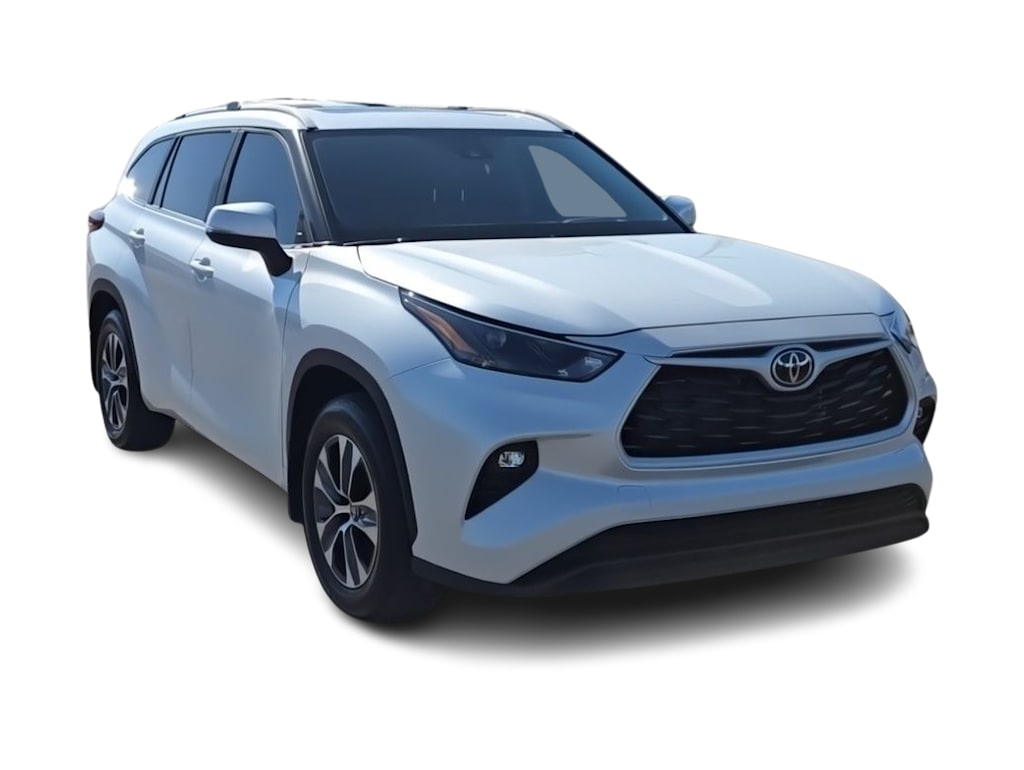 Thumbnail: 2025 Toyota Highlander - 16