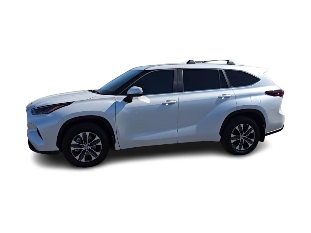 Thumbnail: 2025 Toyota Highlander - 3